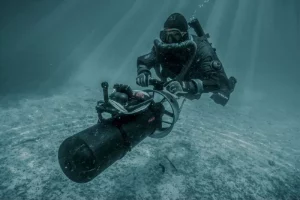 military divers under sea